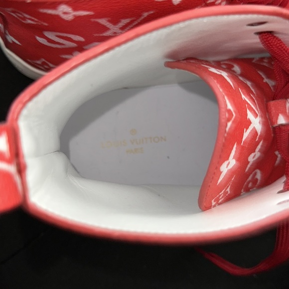 High Top Louis Vuitton Supreme Sneakers Size 41 - Picture 5 of 8